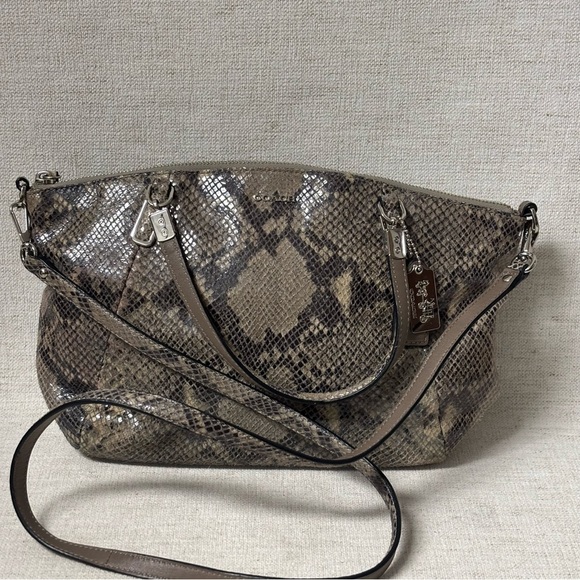 Coach Madison Kelsey Satchel Handbag in a snake skin print - Picture 1 of 8